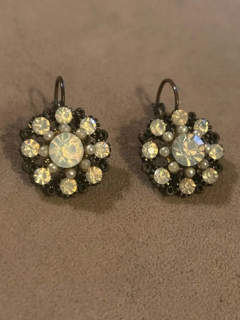 Vintage Style Floral Rhinestone and Faux Pearl Leverback Earrings